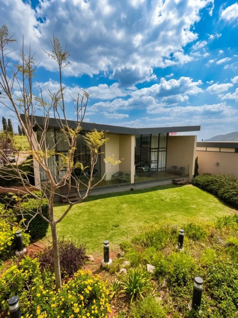 אירוח כפרי עין חרוד - מקום לינה עם מרחב מוגן בעמק המעיינות לזוגות ולמשפחות