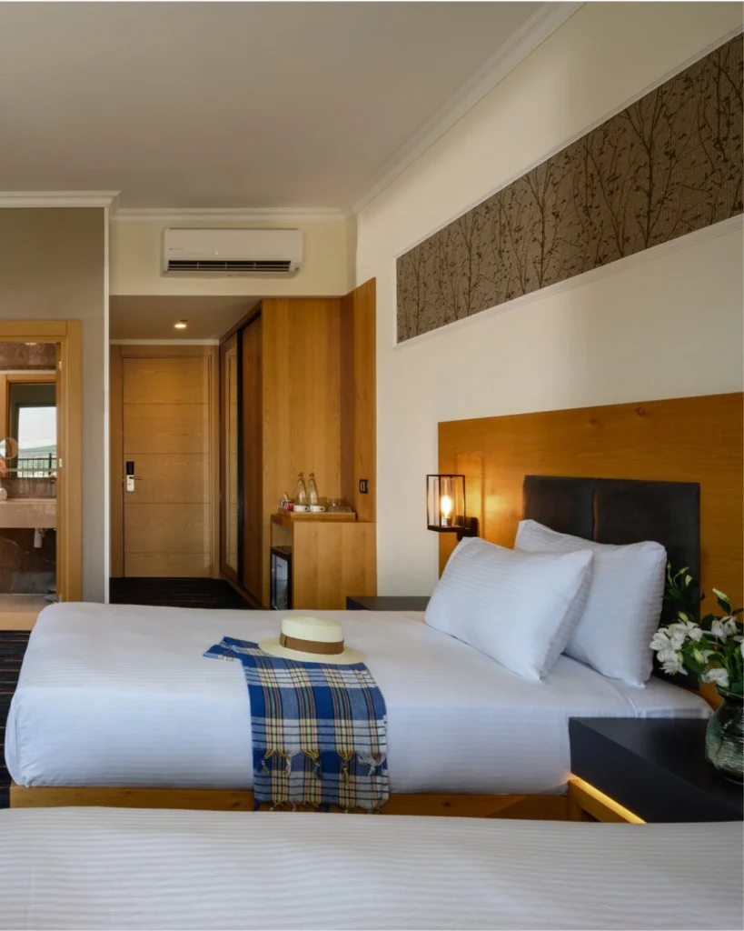 565715500_122143250018721624_1123587555083979067_n