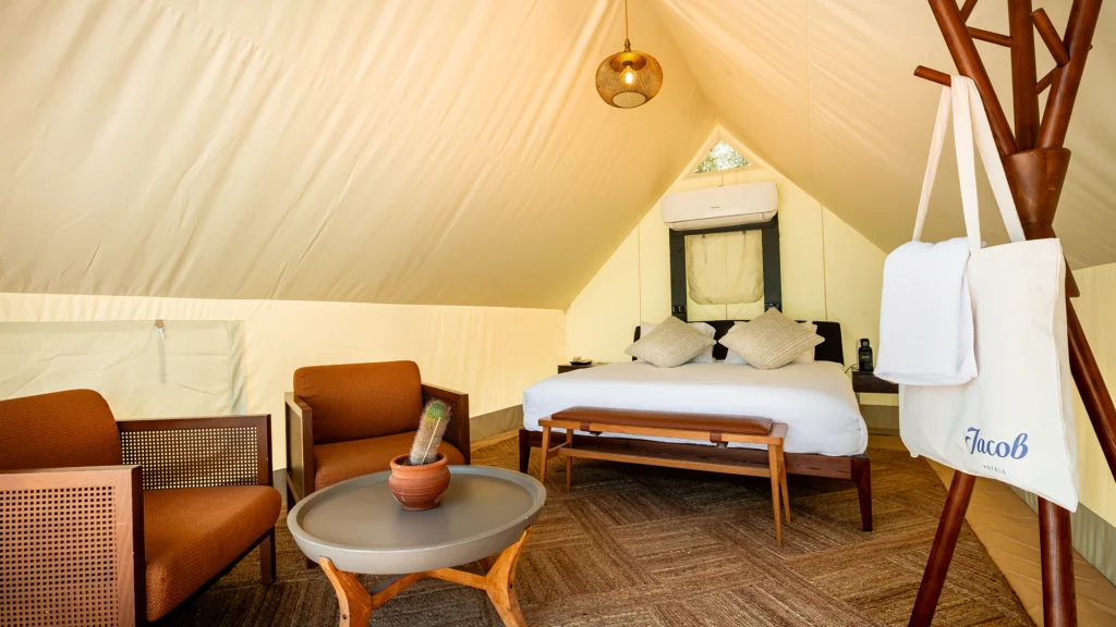 Glamping_1920x1080_03_03