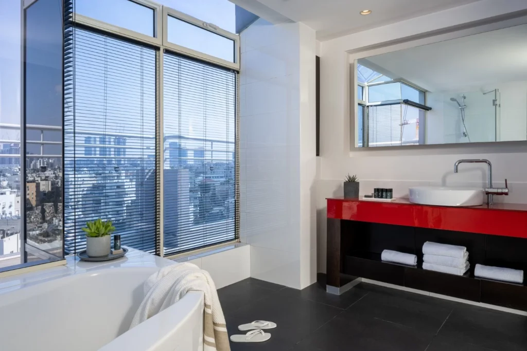 Penthouse-Suite-06