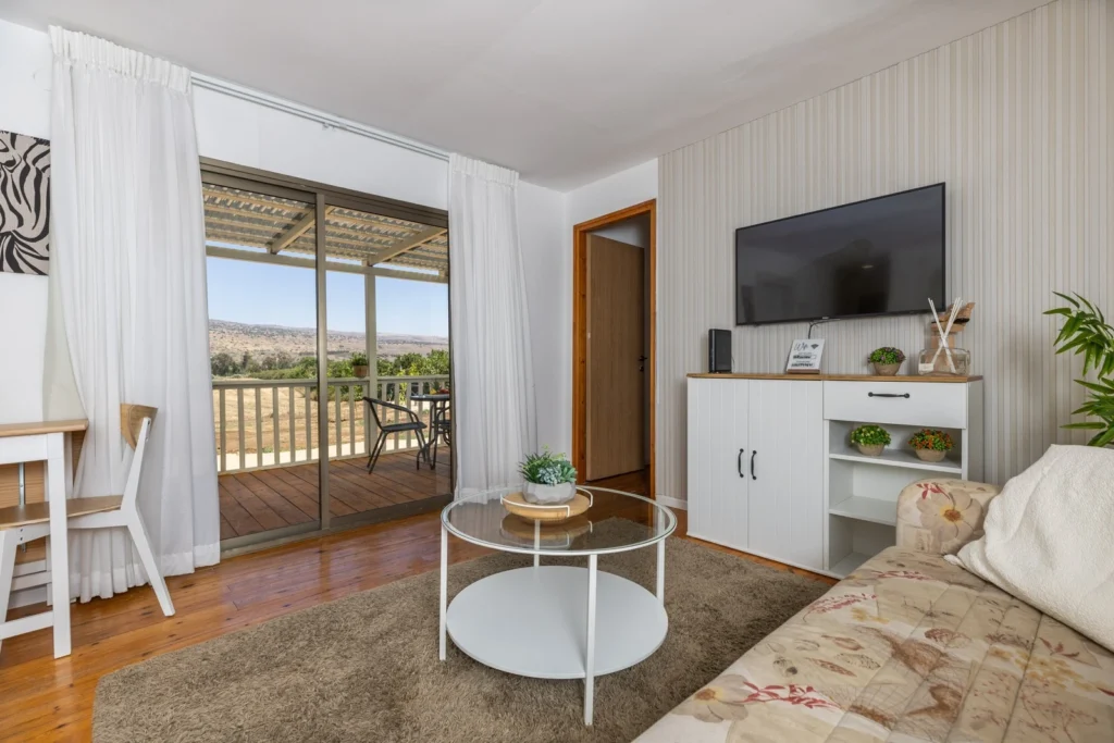 WhatsApp Image 2026-04-18 at 18.26.43