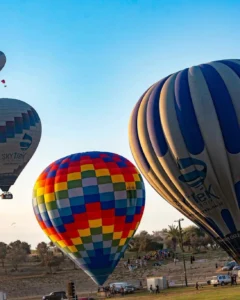 פסטיבל כדורים פורחים בבשור 2026 – כרטיסים בהנחה ומקומות לינה באזור